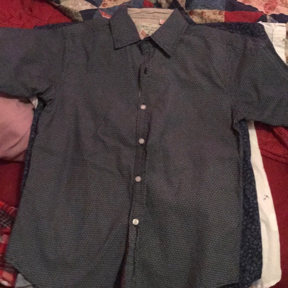 Pants for boy size 16 and boys shirts - Picture 4 of 4